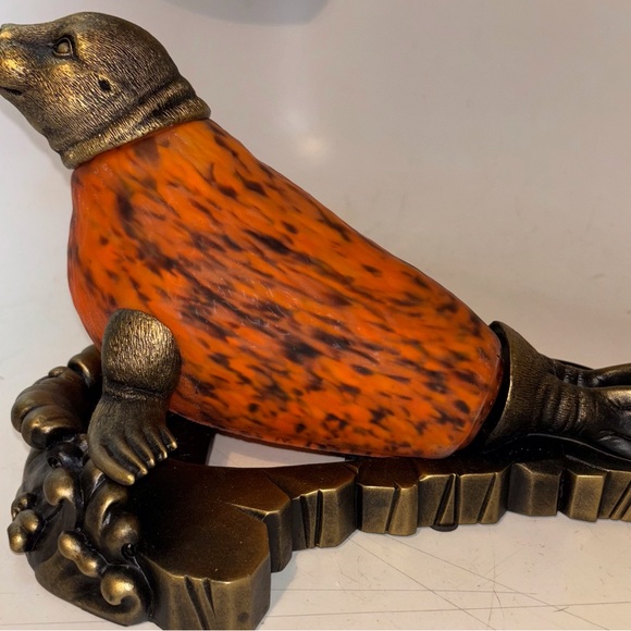 Blown Glass & Bronze Seal Lamp / Nightlight 11”x8.5”x7” NEW (TLS4180) LLF - Picture 3 of 7